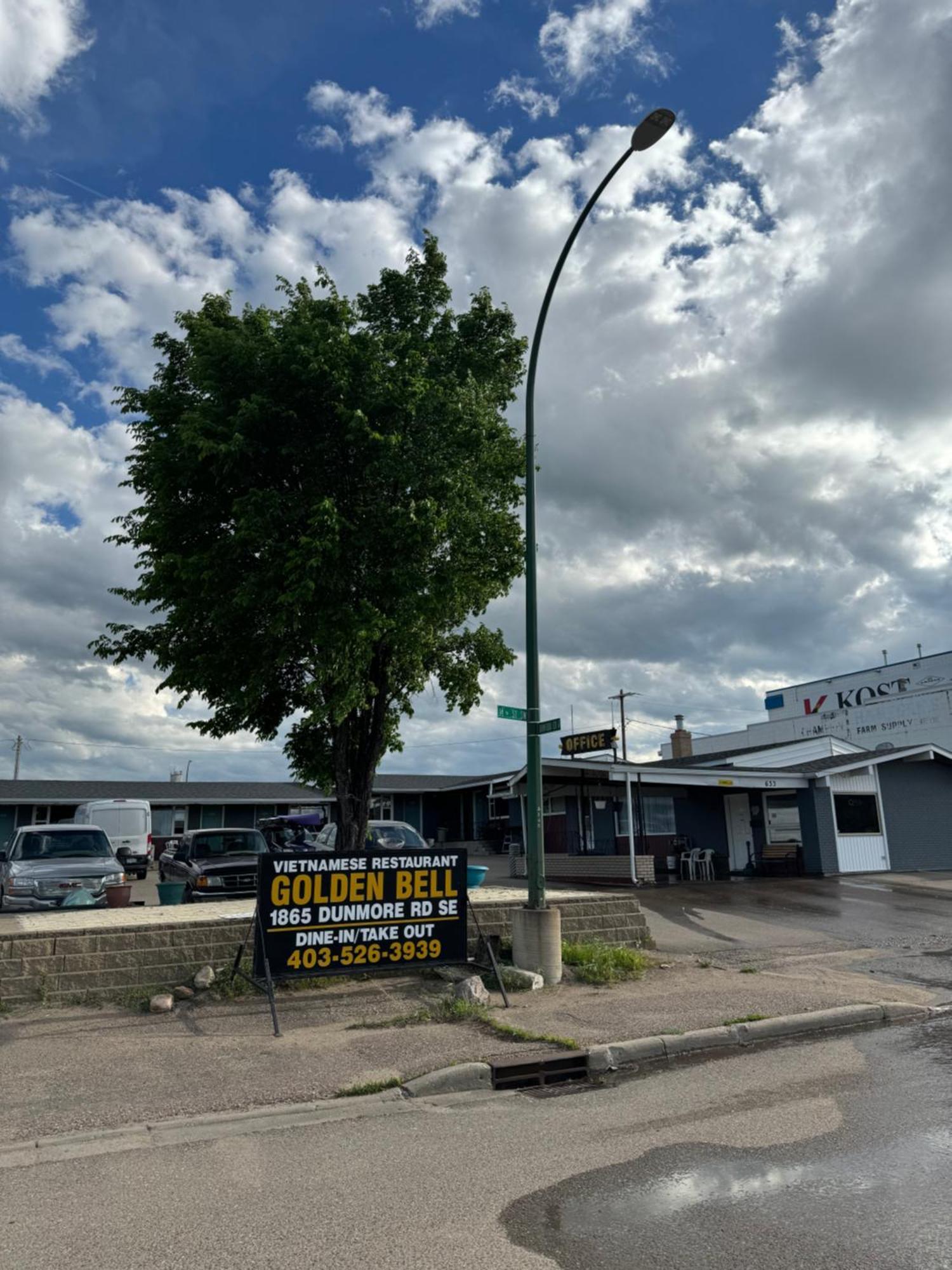 Ace Crown Motel Medicine Hat Eksteriør bilde